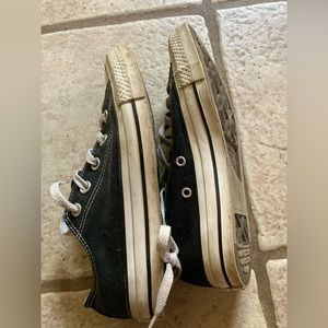 Converse shoes size mens 4 womens 6